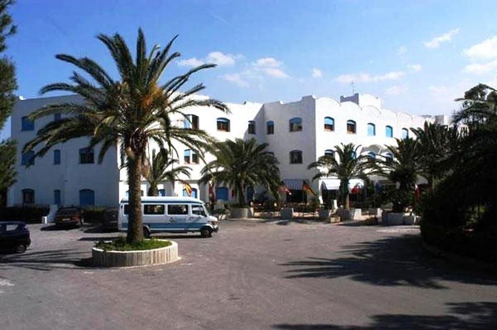 Hotel Azzolini Villagrazia Di Carini Exterior photo